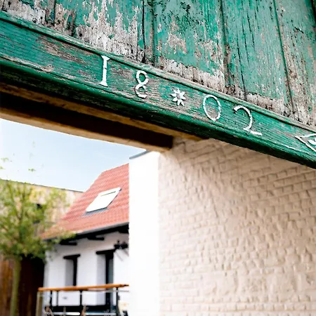 Aparthotel & A La Ferme 1802 *