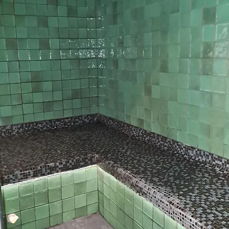 & A La Ferme 1802 Aparthotel