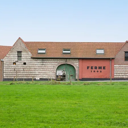 & A La Ferme 1802 Aparthotel Sainghin-en-Melantois
